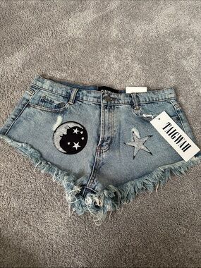 Taigwah Waist High Frayed Denim Shorts with Moon & Star Patches - Light Blue